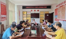 产业振兴送鸡苗，技术进村暖民心